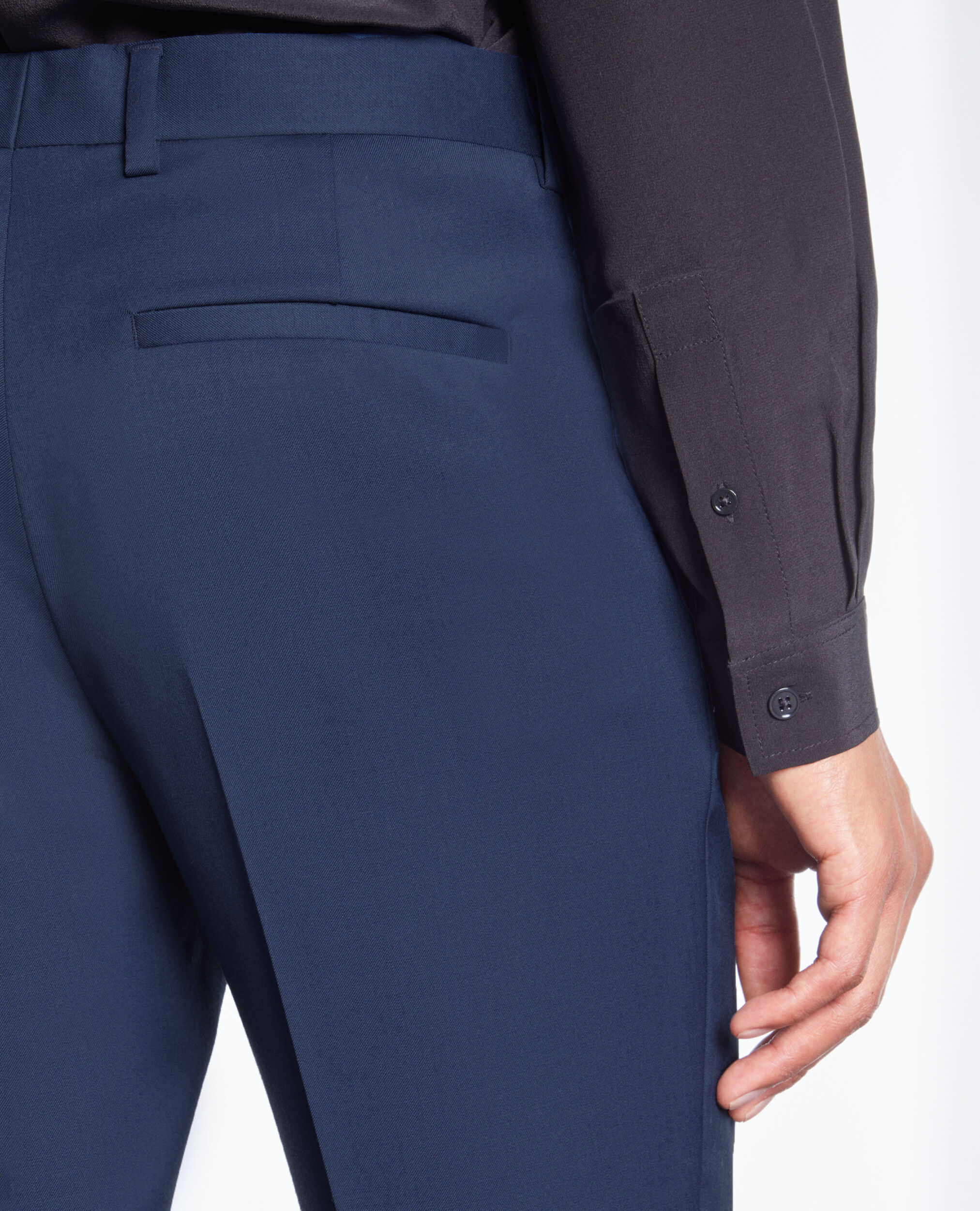 Pantalon de costume bleu en laine