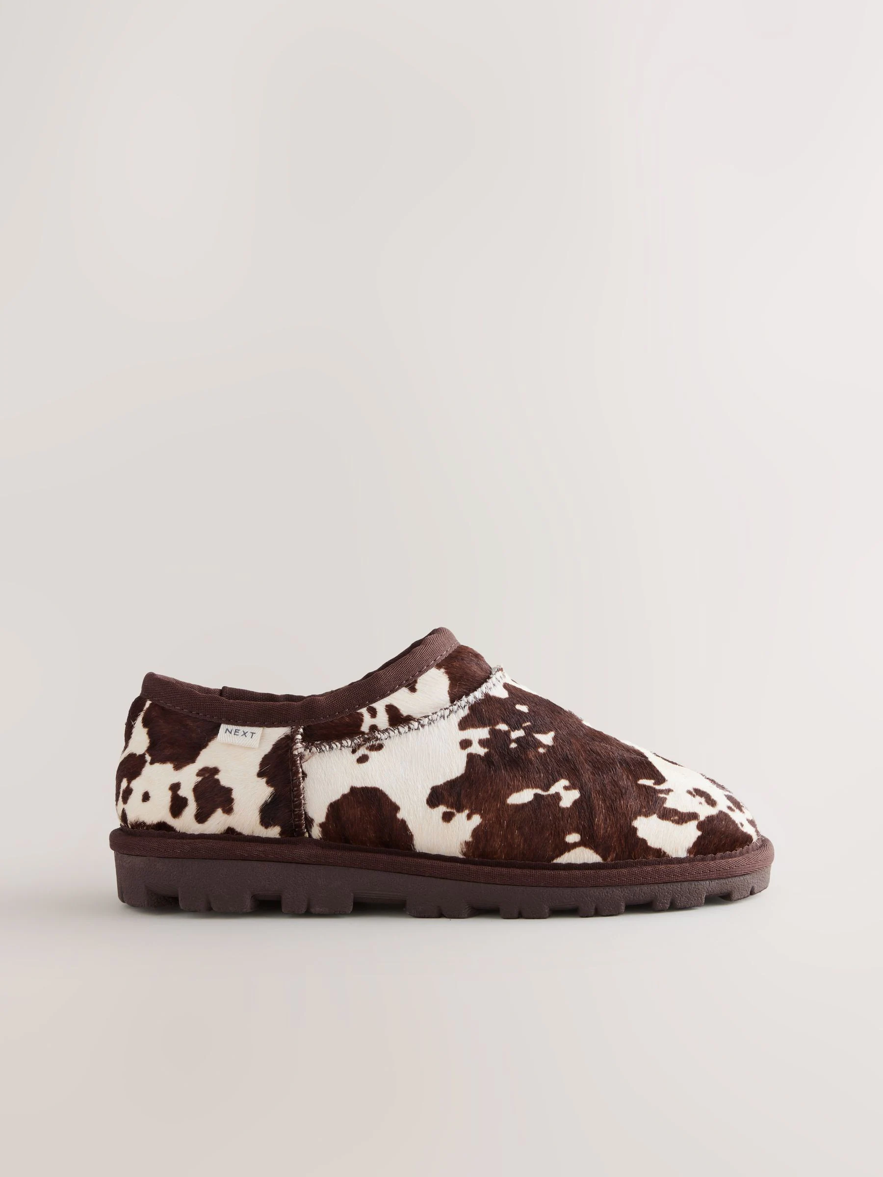 Chocolade Koe - Korte pantoffels van imitatiebont