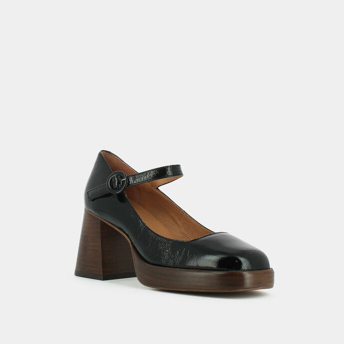Babies à talons et plateformes  en cuir verni noir