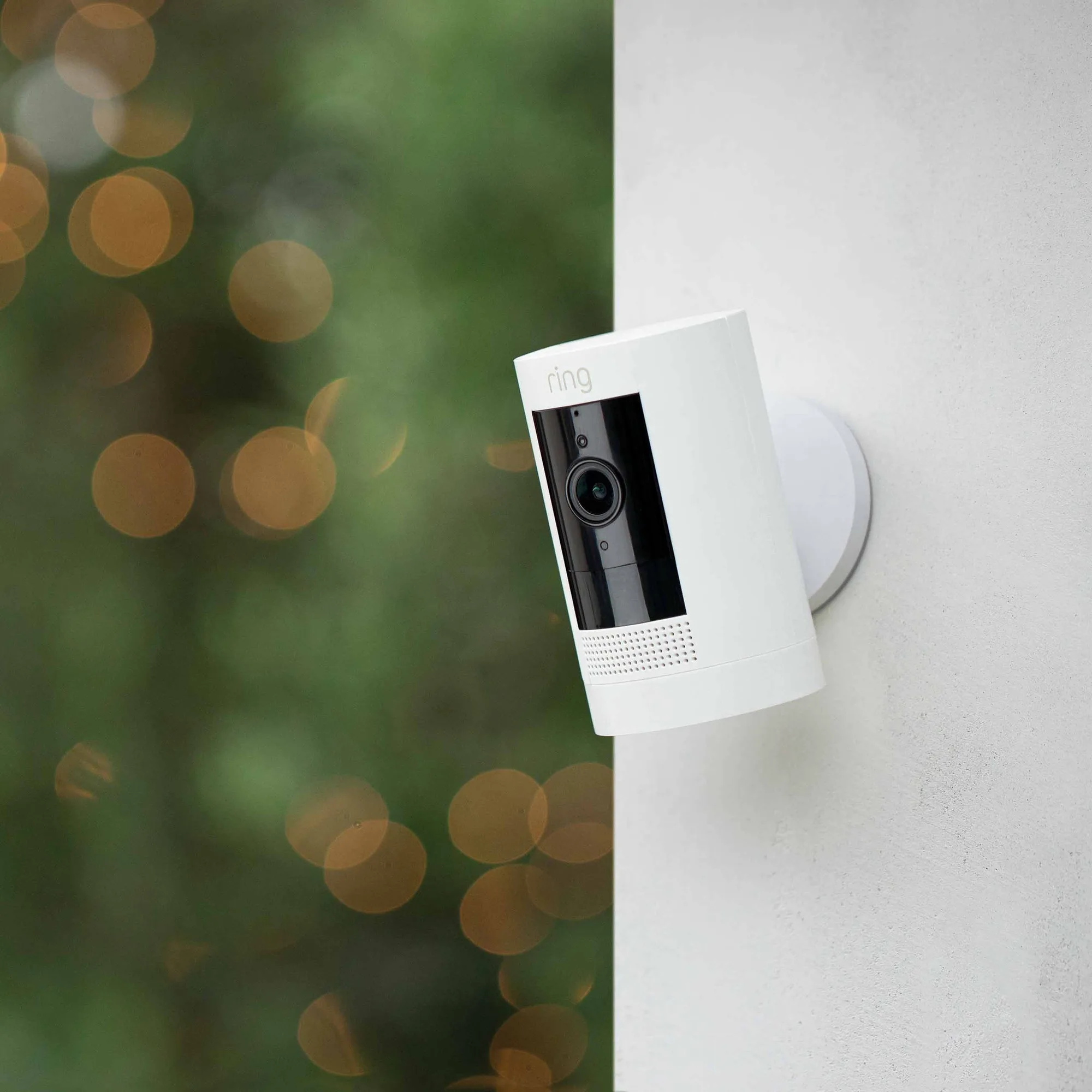 Ring Stick Up Cam Battery Blanc Caméra de surveillance