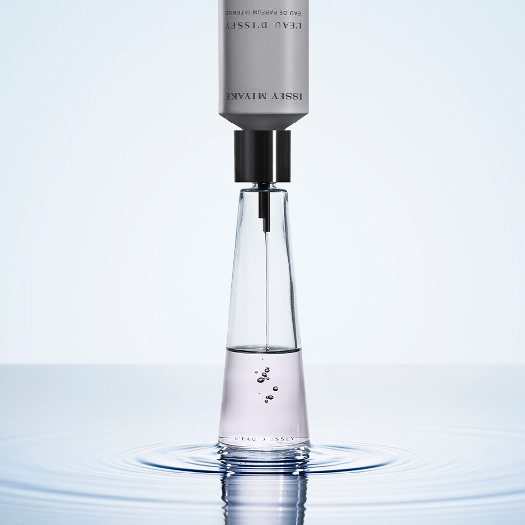 ISSEY MIYAKE L'EAU D'ISSEY Eau de Parfum Intense - Recarga - 150ml