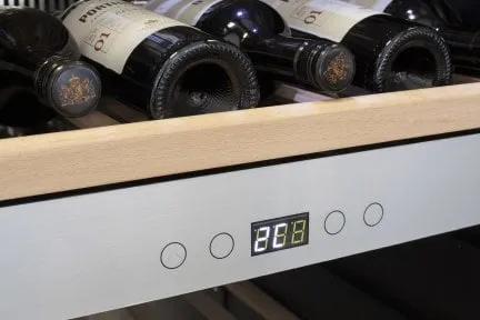 Caso WineComfort 660 Smart, Vin køleboks, Fritstående, 66 flaske(r), 60 W, Indvendig belysning, Rustfrit stål