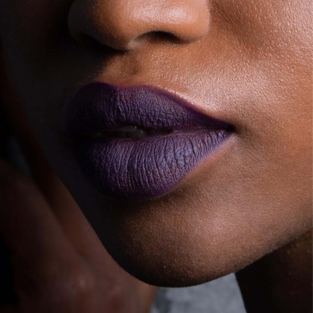 LAST Rouge à lèvres Pure Violet