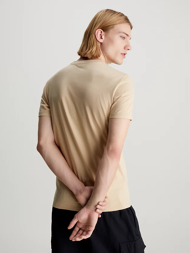 Camiseta slim fit com monograma