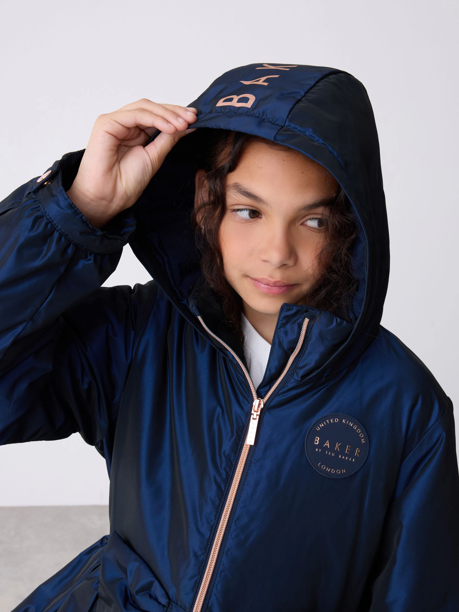 Marineblauw - Baker by Ted Baker - Regenbestendige regenjas met strik en ruches