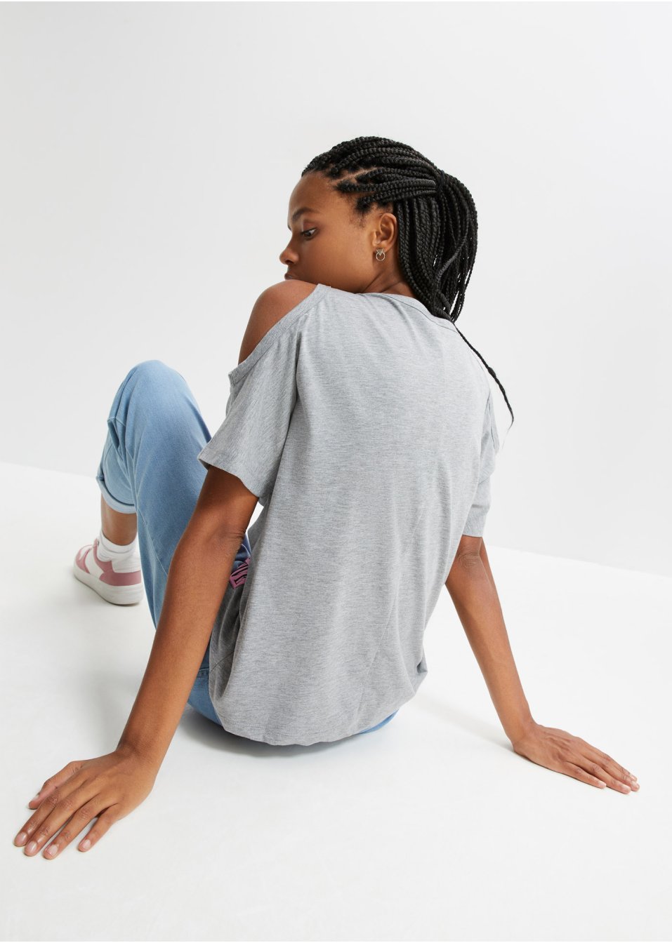 T-shirt avec découpes