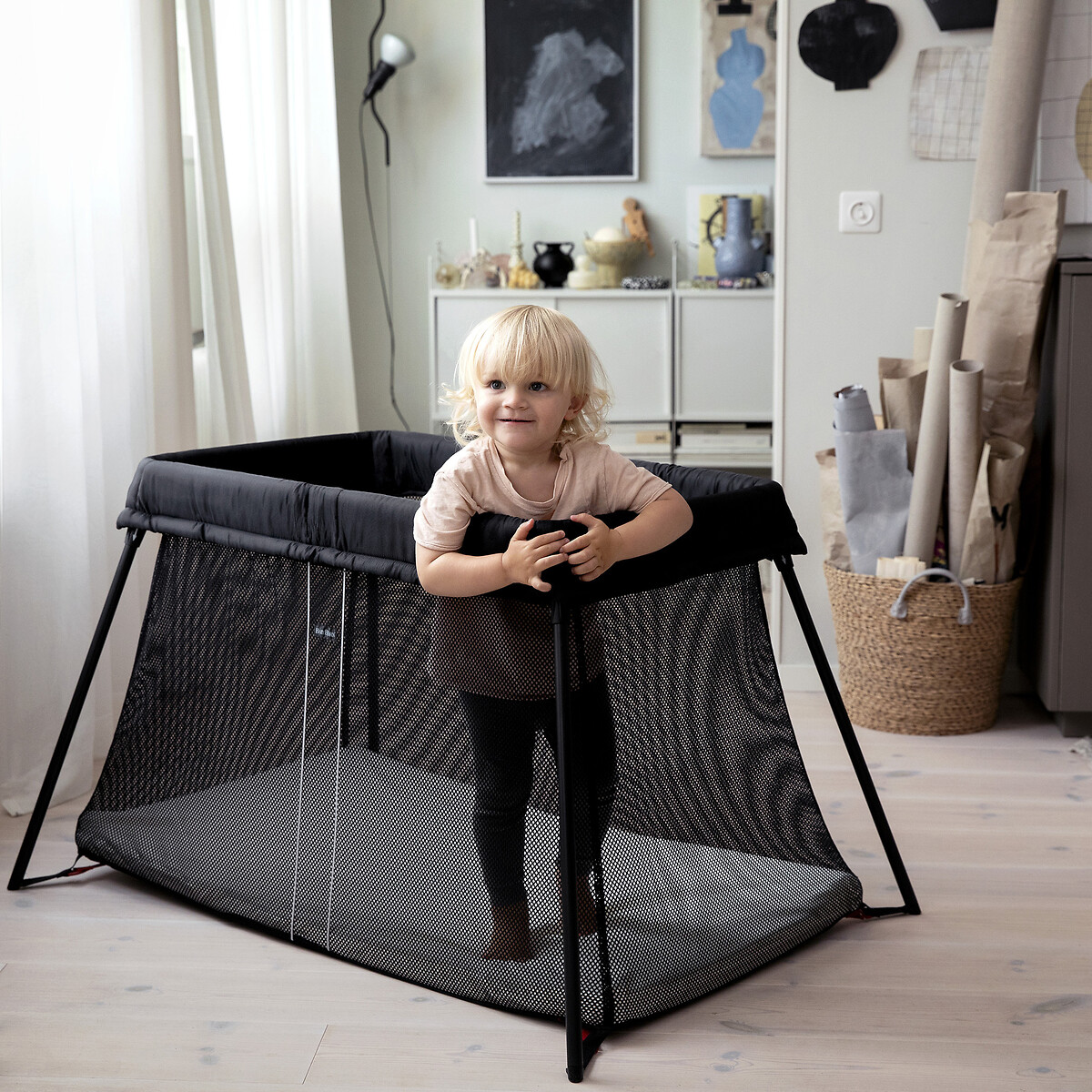 BABYBJORN<br>Conjunto de berço de viagem leve com lençol de elástico
