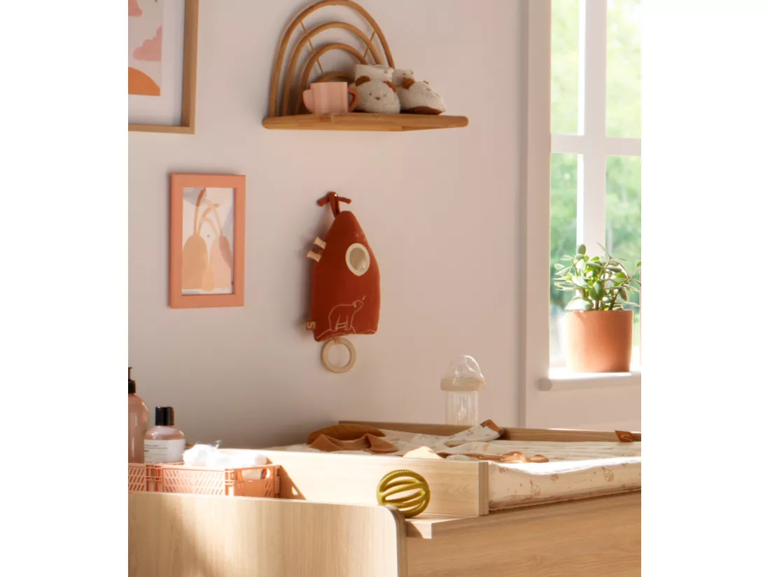 Peluche Mini Musical maison brodé