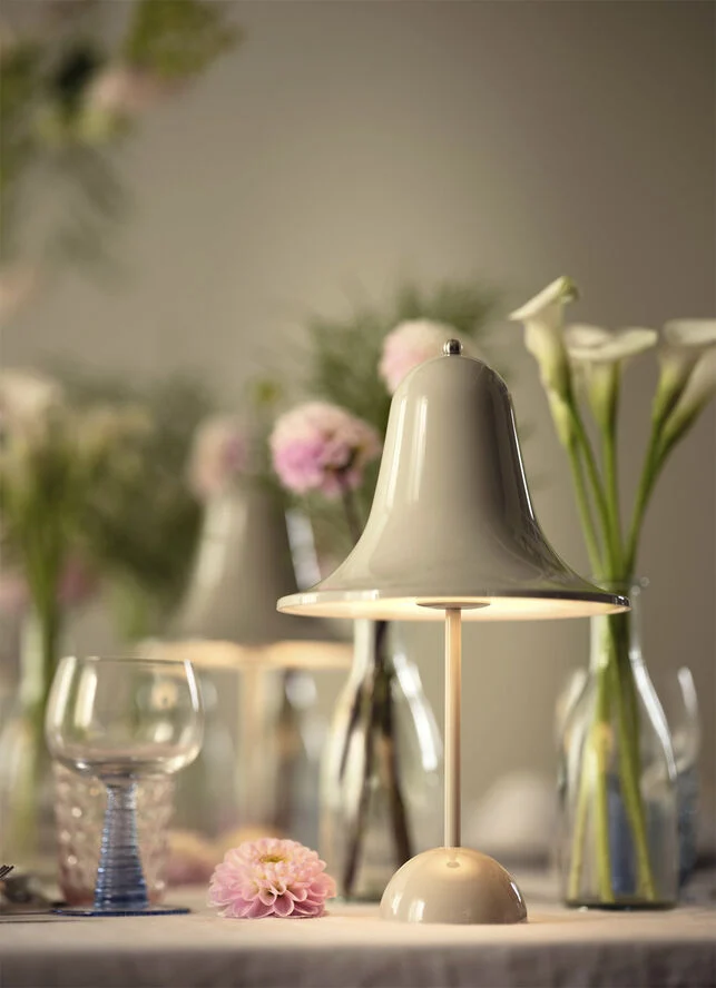 Verpan Pantop Ø18 Portable Table Lamp Grey sand