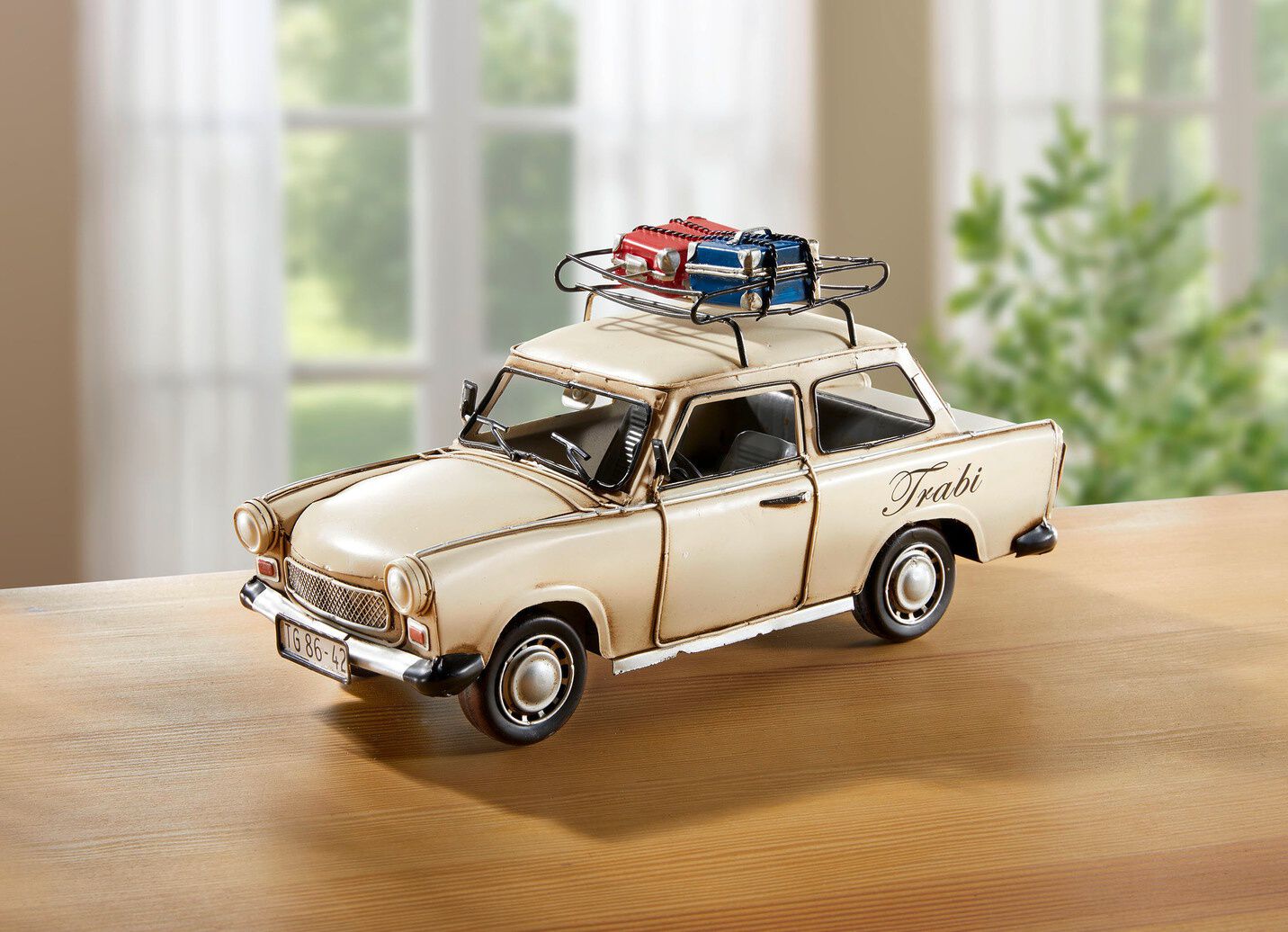 Trabant mit Dachgepäckträger