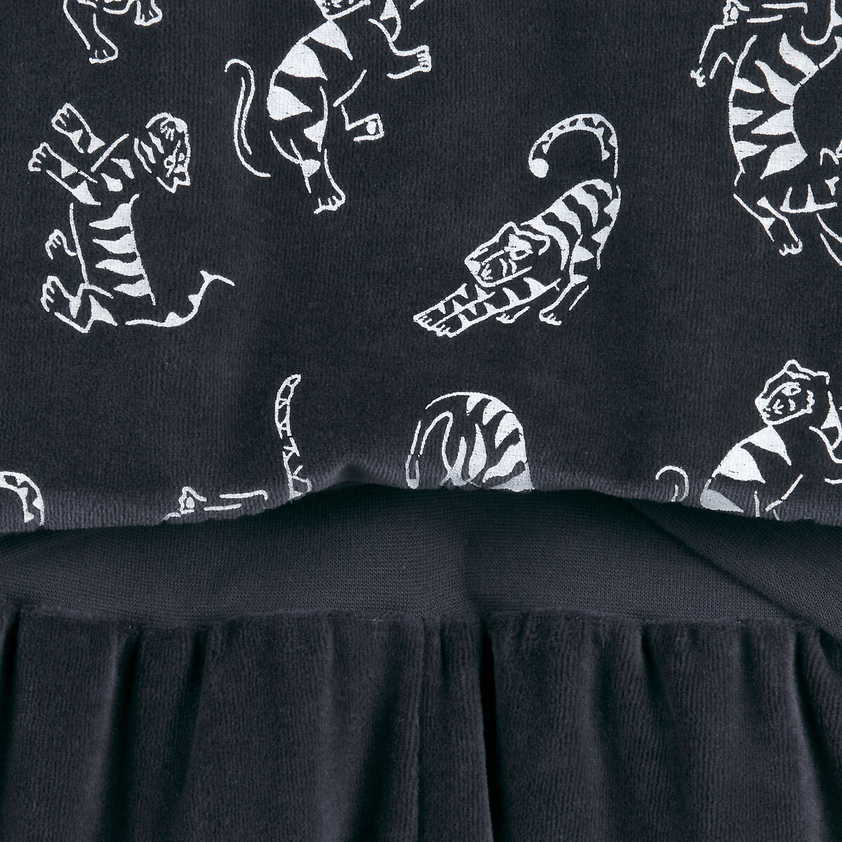 COLEÇÃO LA REDOUTE<br>Conjunto de 2 pijamas de veludo com motivos fosforescentes