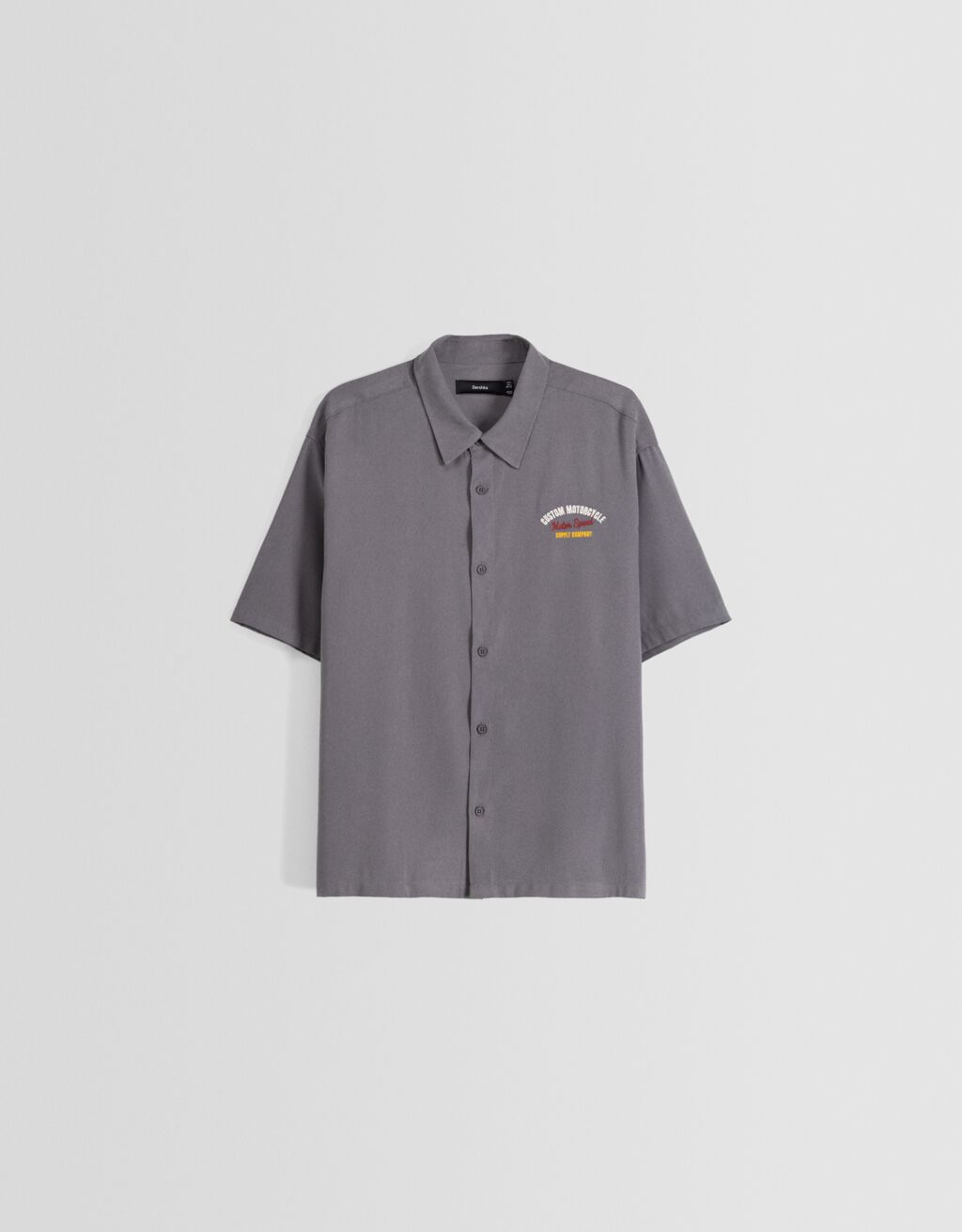 Camisa de manga curta bordada