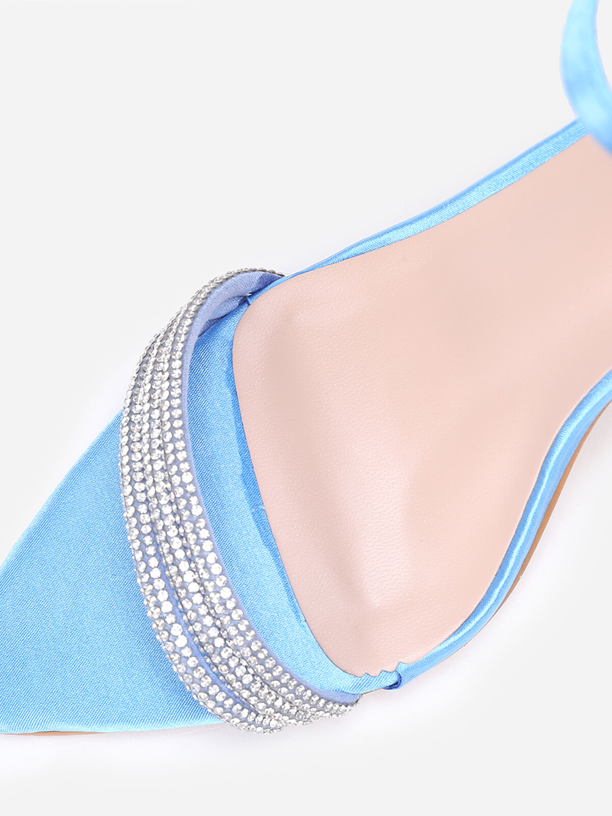 Sandales satinées à strass et talon bobine- Bleu
