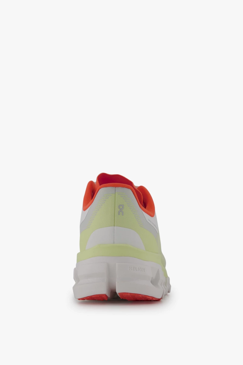 ON Cloudflow 4 Herren Laufschuh