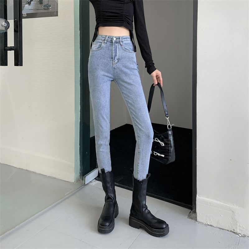 Frigga - Skinny jeans met hoge taille en wassing
