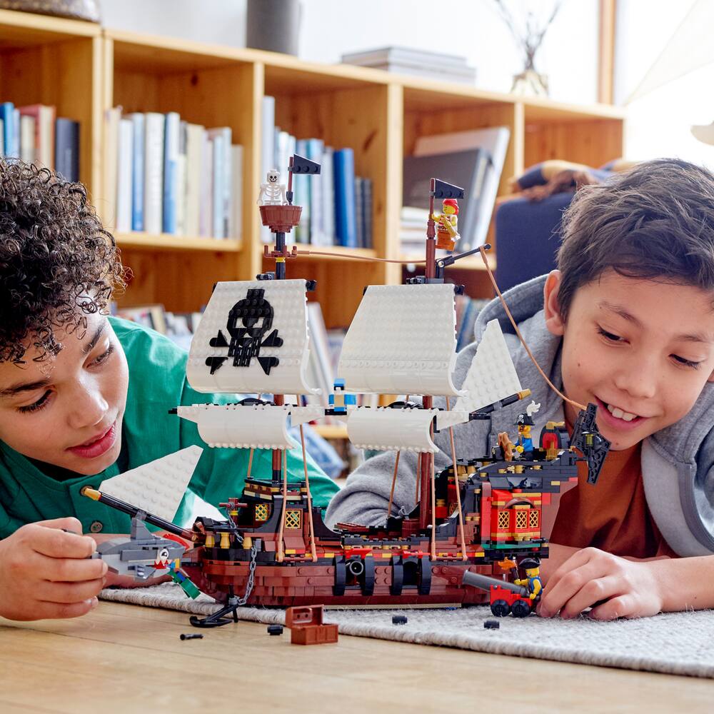 LEGO®CREATOR 31109 - LE BATEAU PIRATE