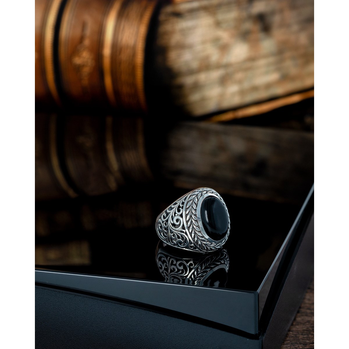 Bague Homme Onyx Ovale sur Argent Massif Effet Vieilli | Aden Boutique
