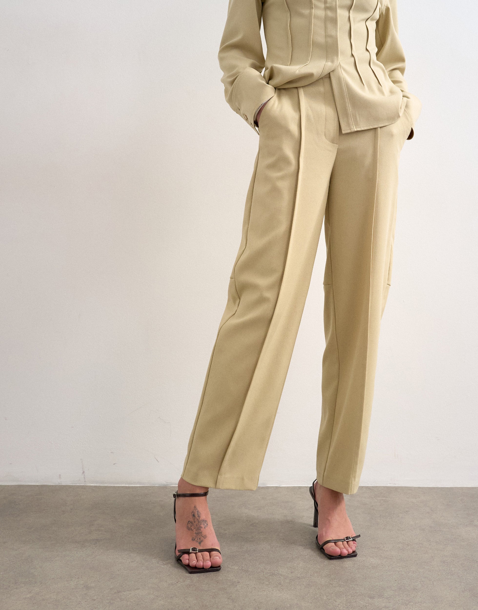 TSWERA High rise Pantalon