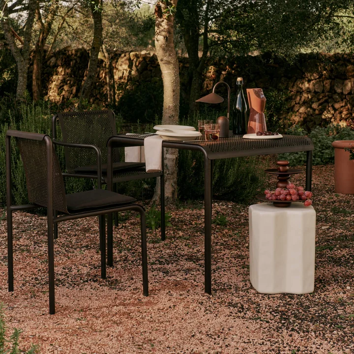 Ferm Living - Dapple Gartenstuhl, cashmere