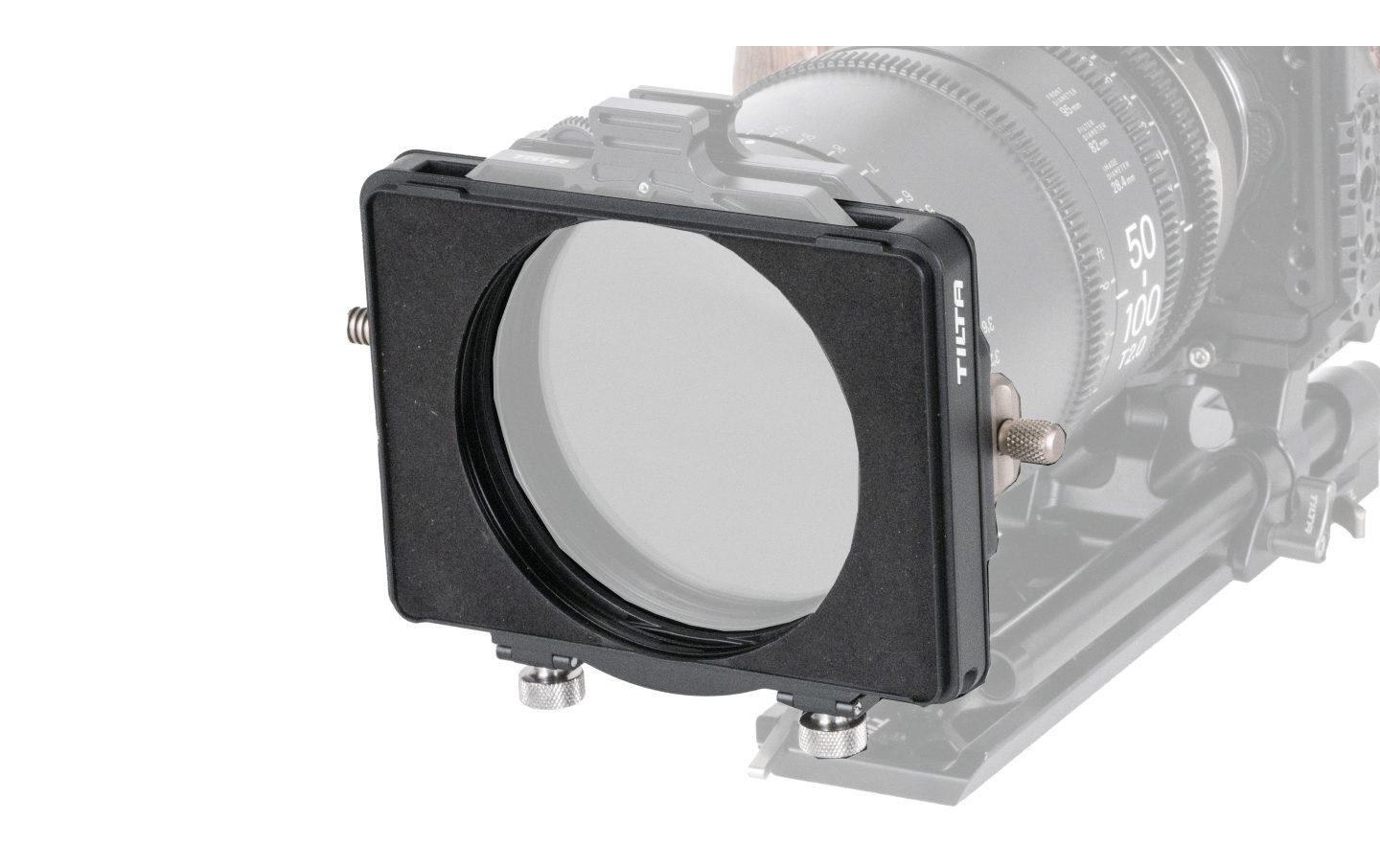 95 mm Stackable Circular Filter TrayErmöglicht die Befestigung eines zusätzlichen 95-mm-Zirkularfilters vor dem Objektiv auf der Tilta Mirage Matte Box