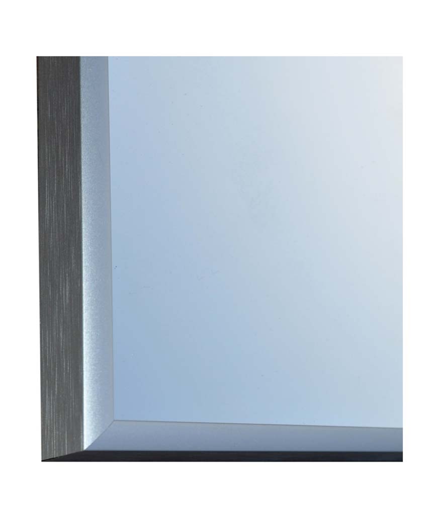 Sanicare Q-mirror Spiegel met alu omlijsting 70 x 90 x 2 cm.