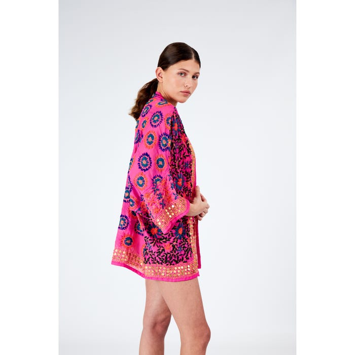 Veritas-Korte kimono hand geborduurd