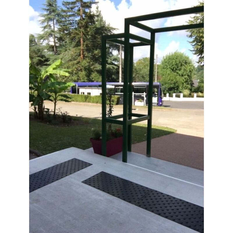 Dalle podotactile en caoutchouc IDECO - Int/Ext