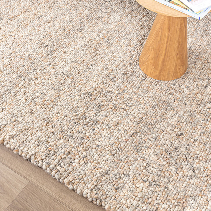 Wollen vloerkleed - Oliver Naturel | Bolletjes vloerkleed!