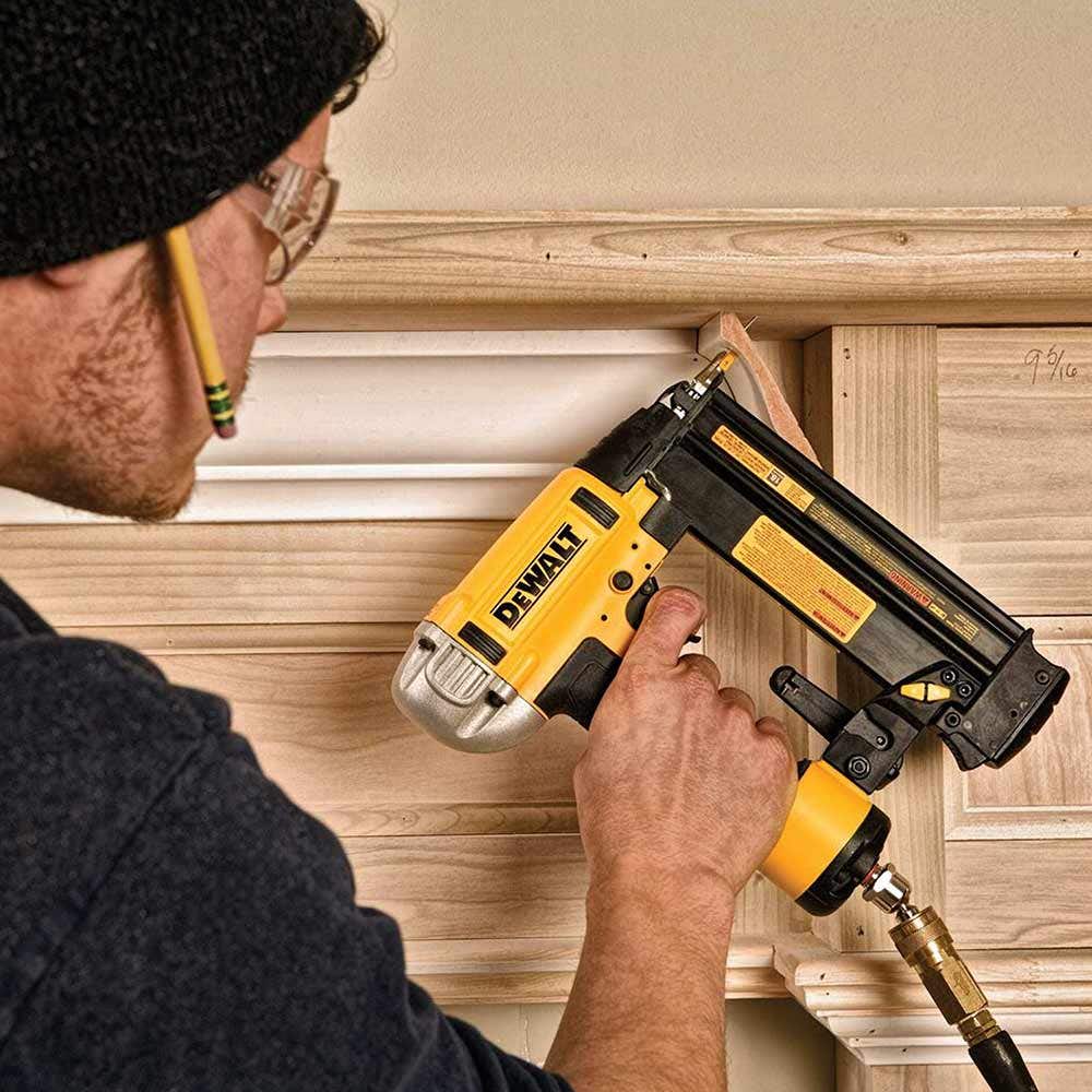 DEWALT 16-54mm Série C1 18ga Precision Point Air Nailer Bradder DPN1850PP-XJ