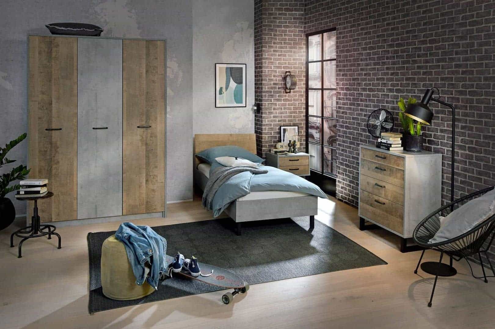Kleiderschrank