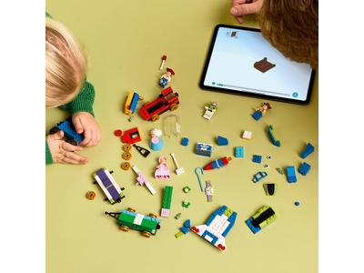 LEGO Toy Story feesttrein en RC auto (43264)