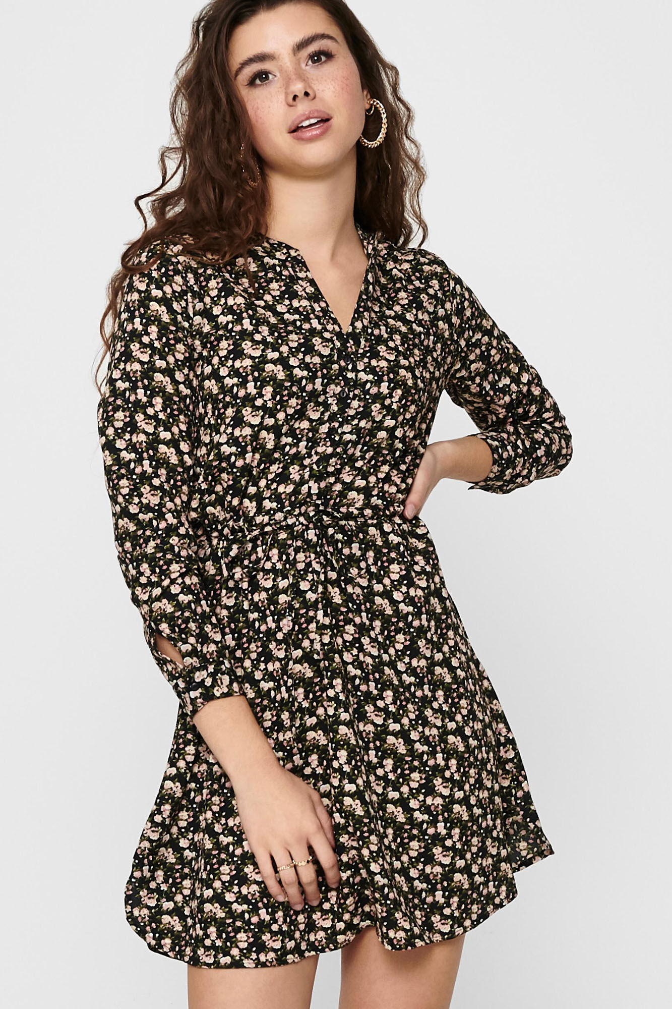 Vestido curto estilo túnica