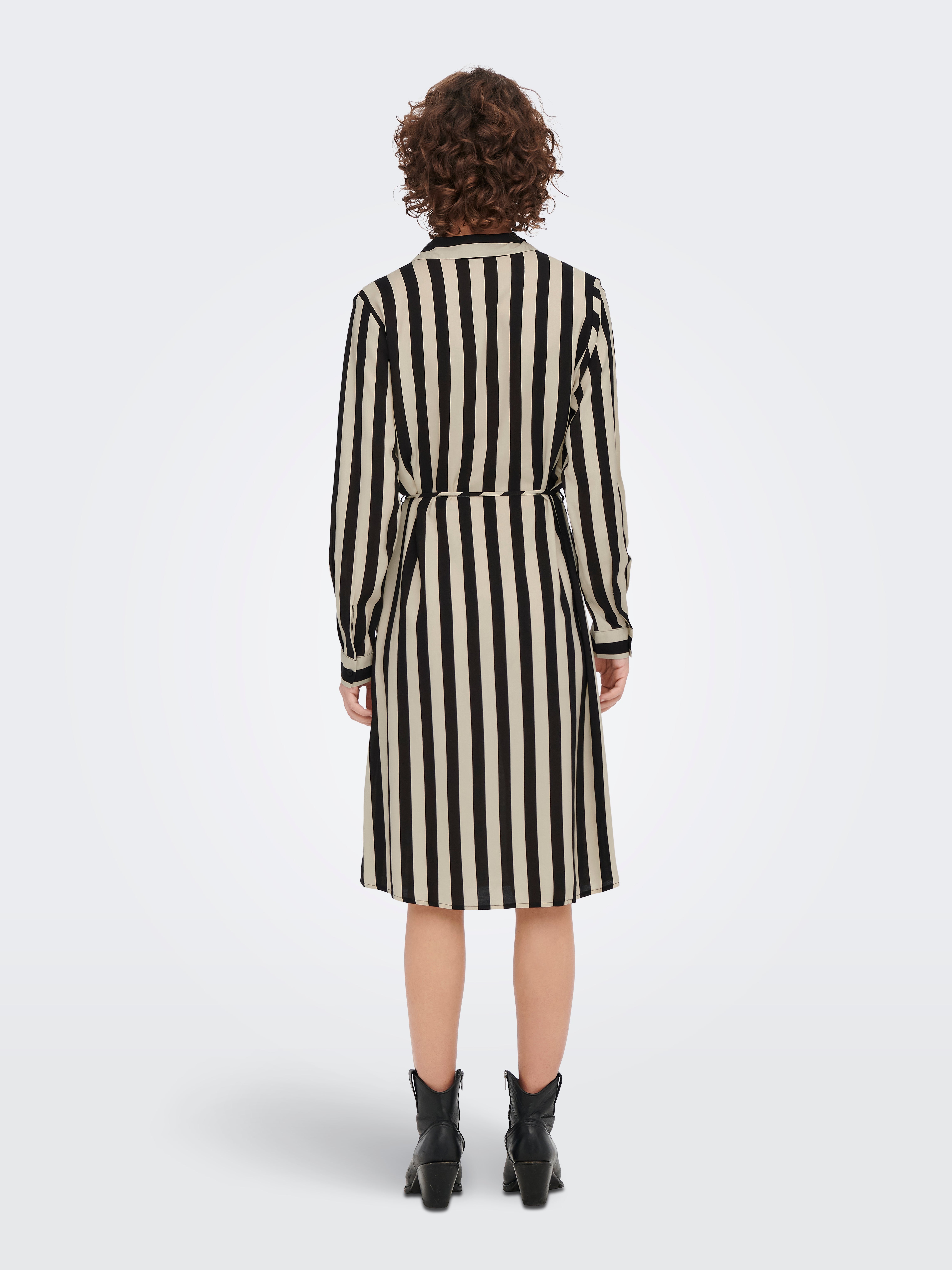 JDYZOE Kurzes Kleid Black