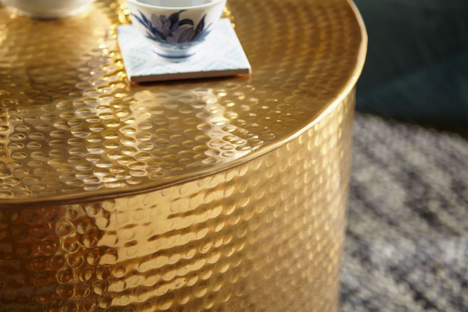 Couchtisch rund 61 x 40,5 cm Metall Goldfarbig