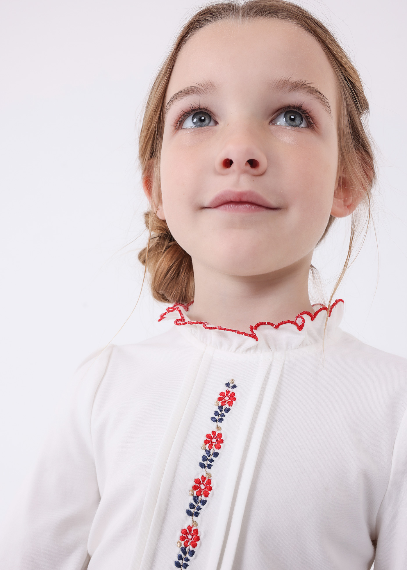 Blusa bordada Better Cotton para meninas