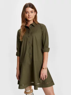 Vestido camisa na altura do joelho com detalhe de renda adaptável