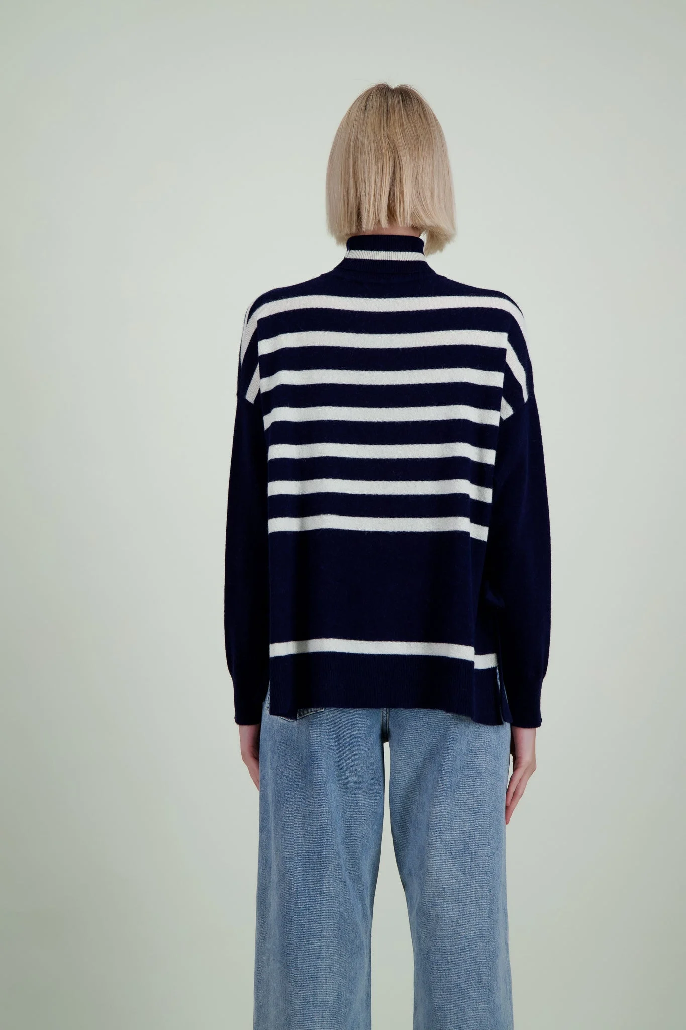 Pull | Bleu