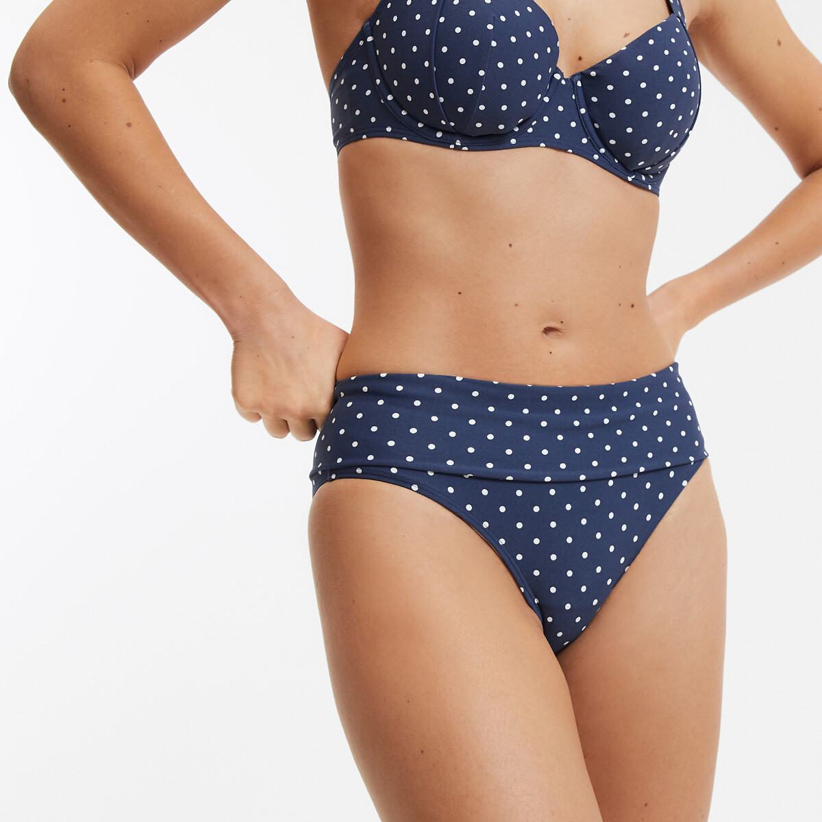 ANNE WEYBURN<br>Calcinha de biquíni com bolinhas