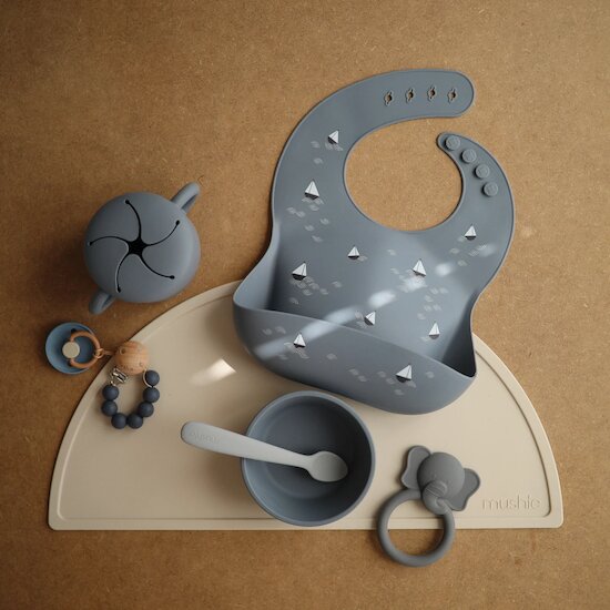 Bavoir en silicone   Bateau        de               mushie