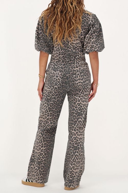 Panterprint denim jumpsuit met pofmouwen