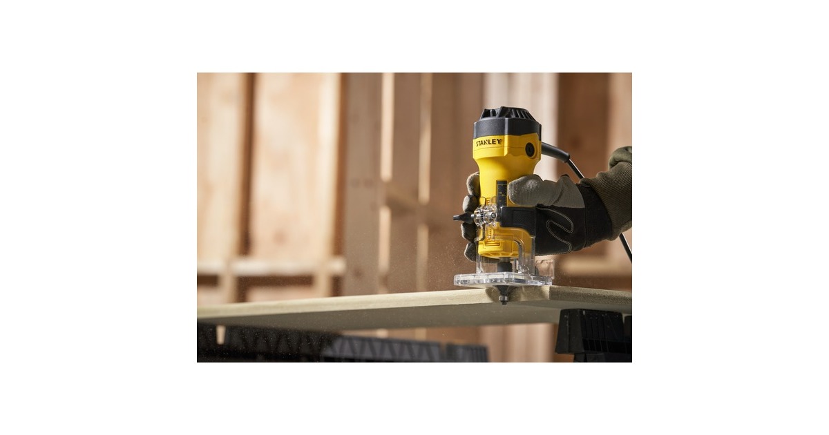 Stanley550W Kantenfrees bovenfrees  (Geel/zwart)
