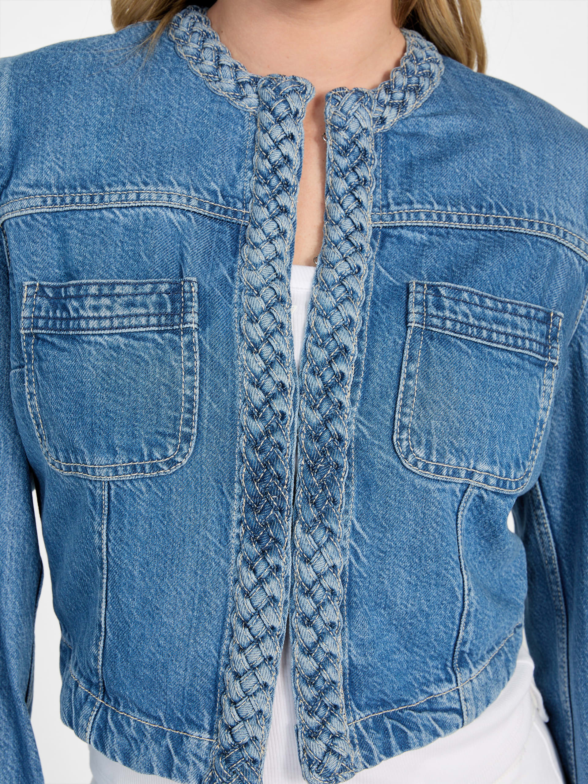 Jaqueta jeans trançada Juliana Eco Featherweight