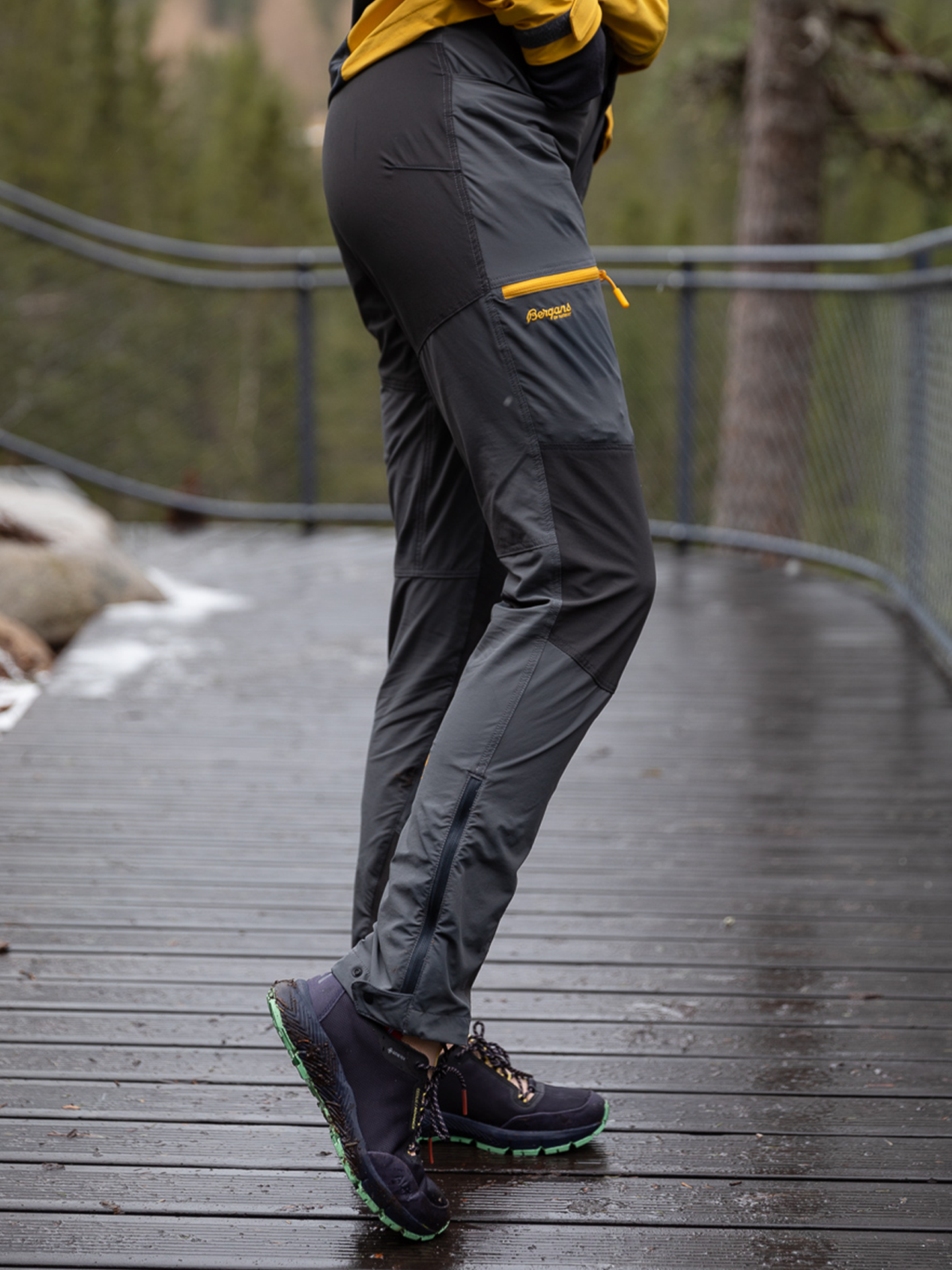 Cecilie Mountain Softshell Pants