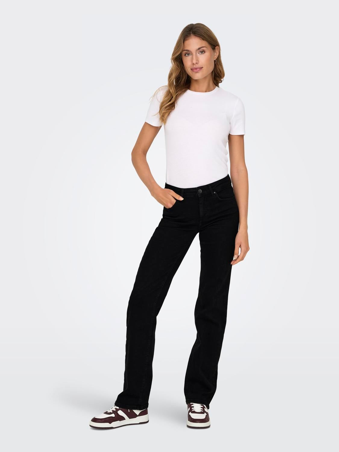 ONLBLUSH Mittlere Taille Gerade geschnitten Jeans Black Denim