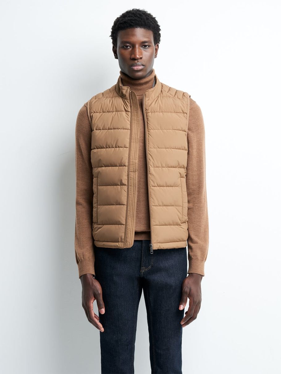 Gilet sans manches col montant