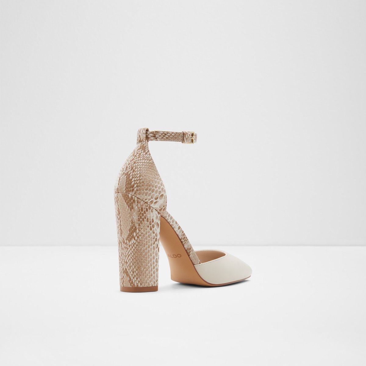 Susan White Women Block Heels