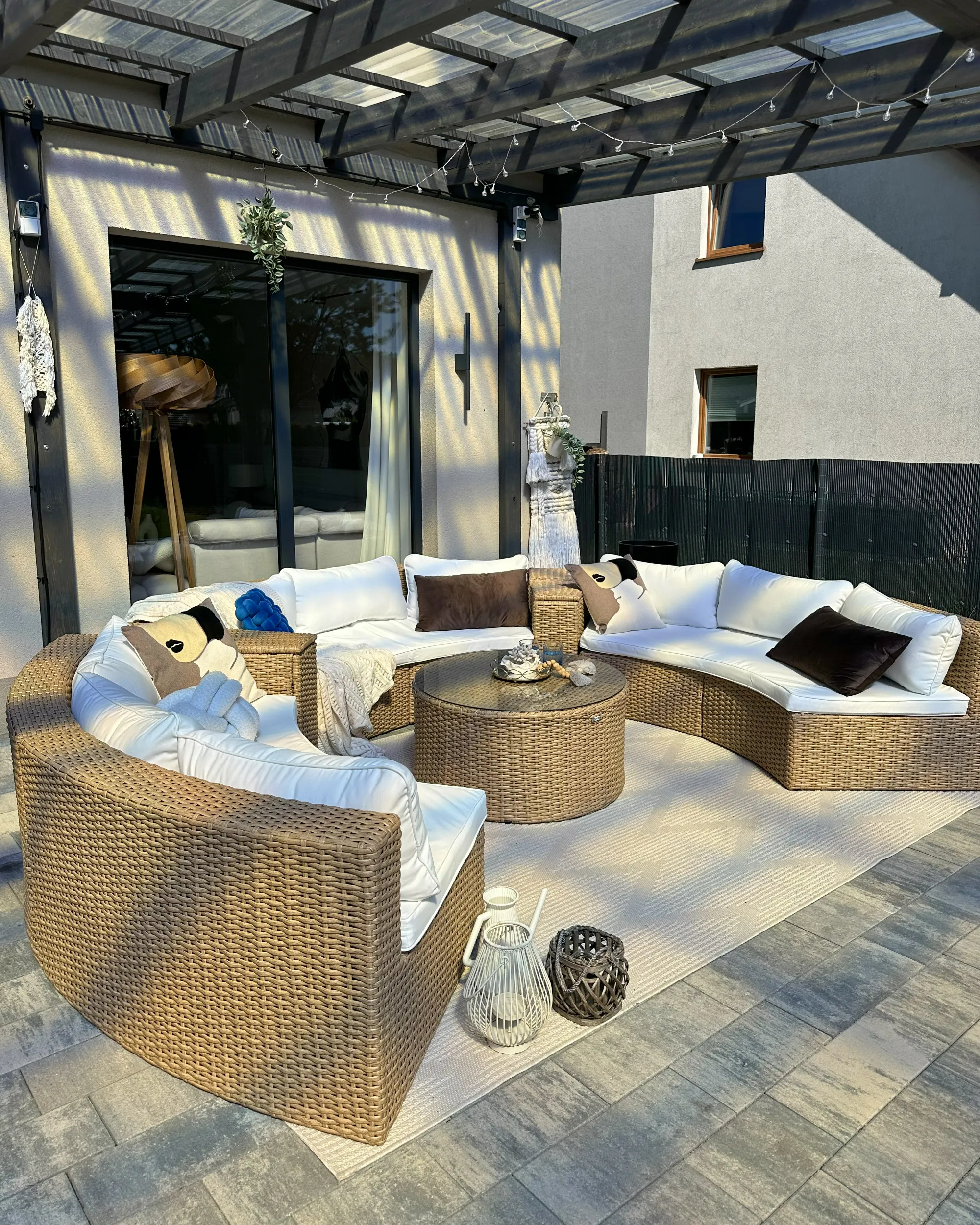 Loungeset met tafel 9-zits SEVERO PE rotan Zandbeige