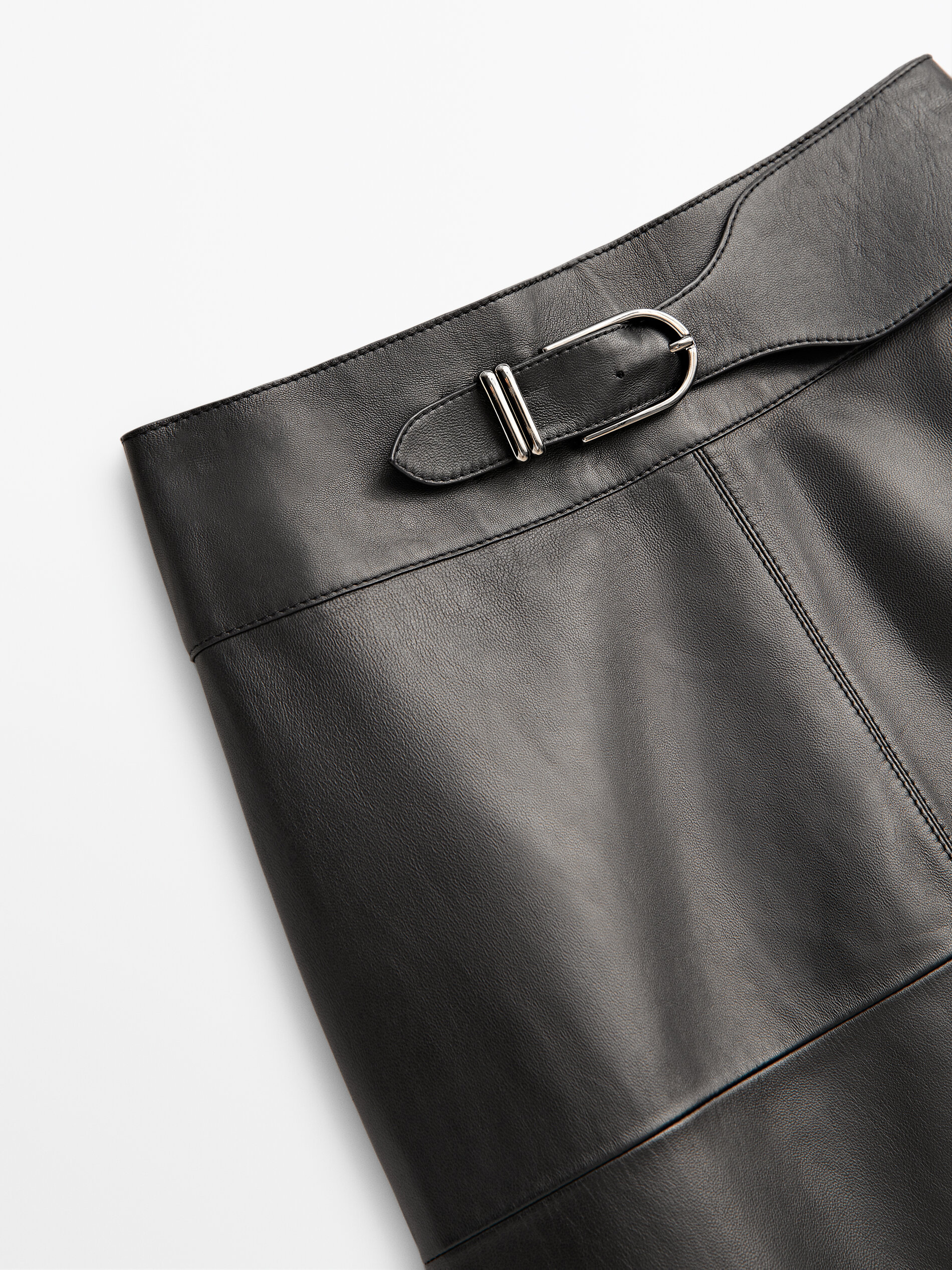 Falda piel napa hebilla - PRETO