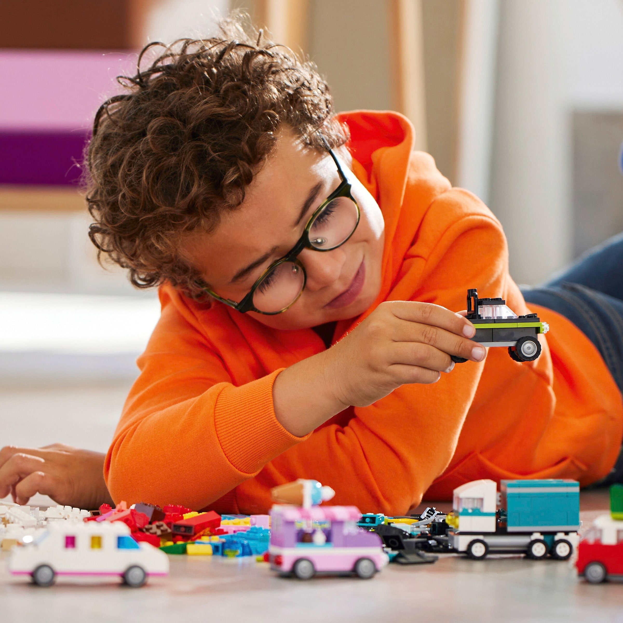 LEGO® - CLASSIC 11036 Kreative Fahrzeuge