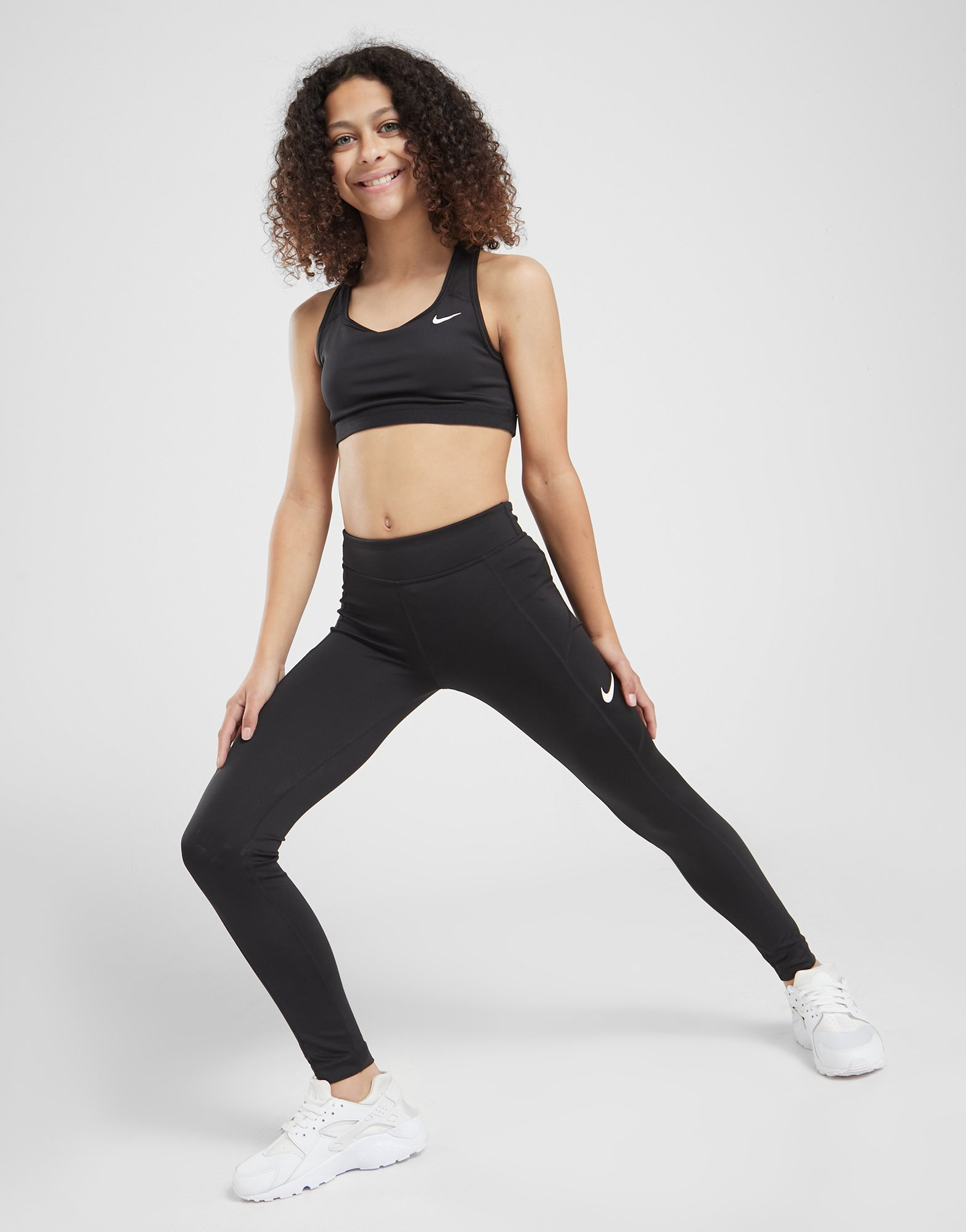 Nike Brassière de sport Nike Swoosh pour Fille plus âgée